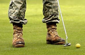 PHOTO_military_golf